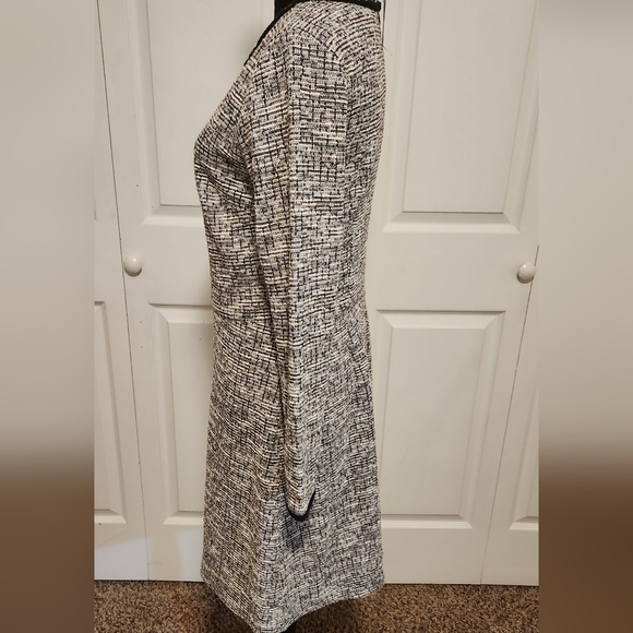 Loft tweed dress.  Size 4 NWT. - Picture 2 of 6